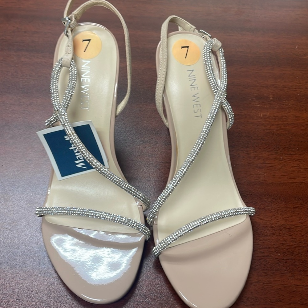 Nine West Heels brand new never worn size 7